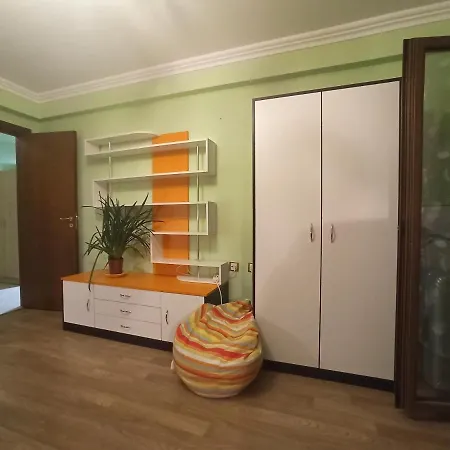 с видом на море Lazur Apartment *