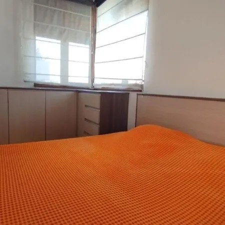 с видом на море Lazur Apartment *